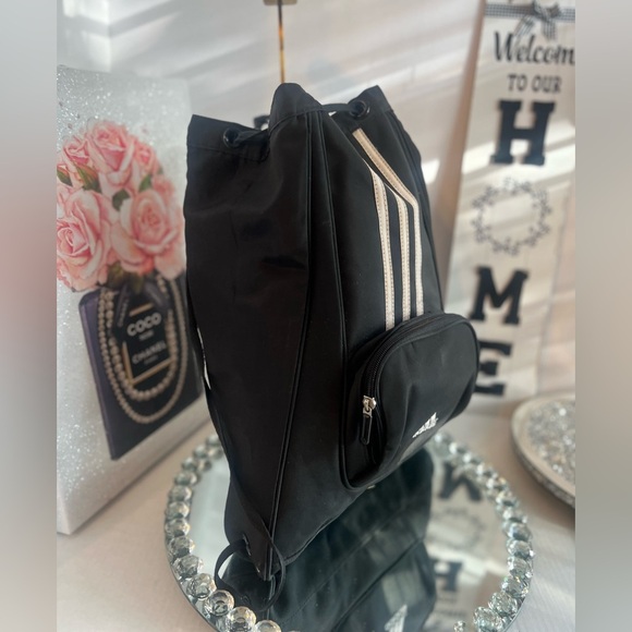 Adidas Black Backpack with Cream Stripes sport - Picture 3 of 7